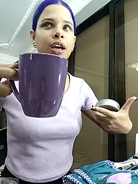 LadyAvalon's cam snapshot