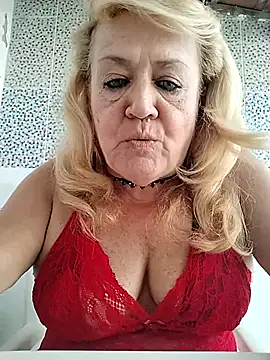 Belladama61 live sex cam