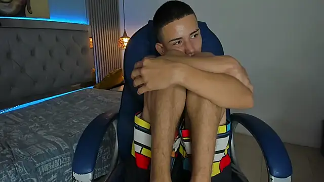 JackSwan18 live sex cam