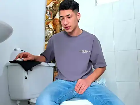 Chandler_ken's cam snapshot