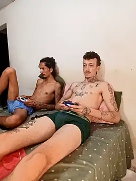 RuivoDotado24cm live sex cam