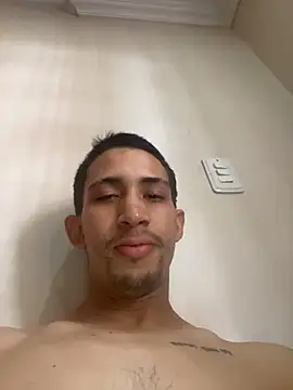 charlie_bass's web cam