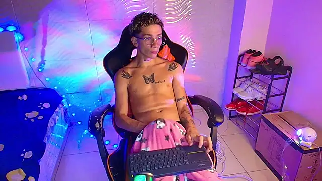 mateodeamjo live sex cam