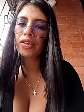 Nathaly_12 live sex cam