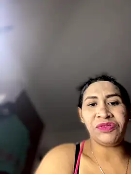 Carola-Ross live sex cam