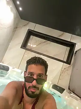 husbandandwifetobe live sex cam