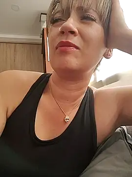 tata_sanz_ live sex cam