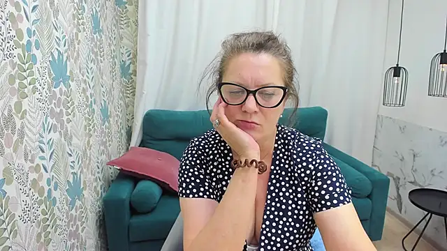 LeaPure live sex cam