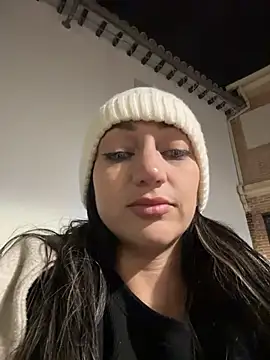 Ninabigtitied live sex cam