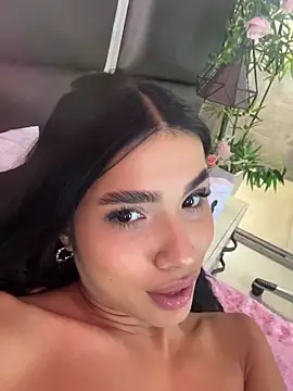 Bella_Smiith_ live sex cam