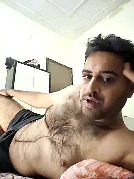 ITZ_GURU live sex cam