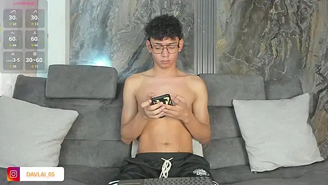 Daviid_laidd live sex cam