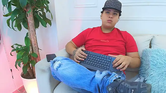 Naim_Bennetsex live sex cam