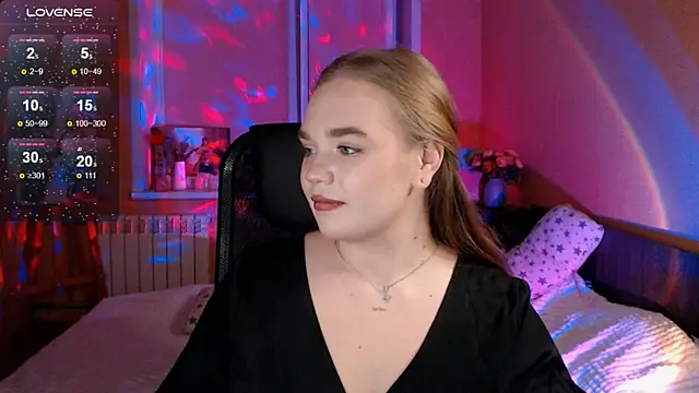 EmiRisse live sex cam