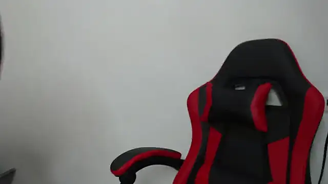 KaMila_M00N live sex cam