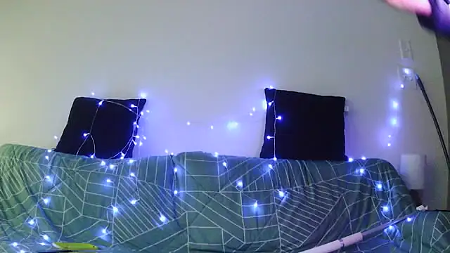 risktakinndolo live sex cam