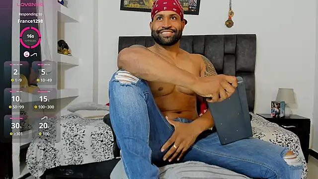 MattRodriguez9 live sex cam