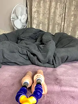 Lola_Hale live sex cam