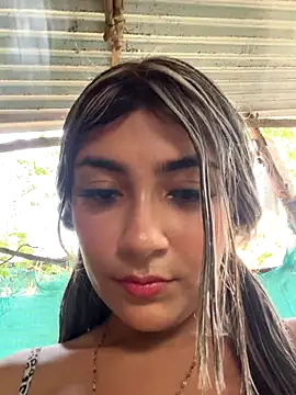 Sweed-virgin-pussy live sex cam