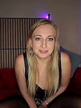 TARA-FUN live sex cam