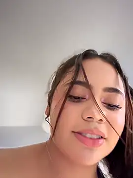 Aryrosee live sex cam