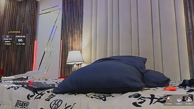 FreyrVik live sex cam