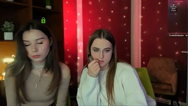 aria_moo live sex cam