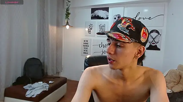 AmethystShadow17 live sex cam