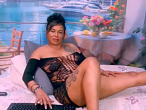 indiansparkle live sex cam