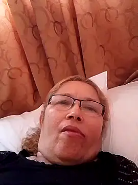 Cessi50 live sex cam