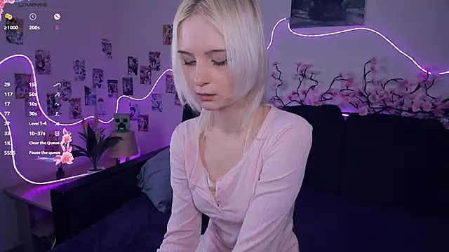 Megan--chan live sex cam