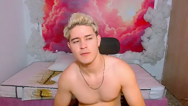 AlexPiersss live sex cam