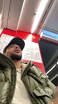 Lionayowe live sex cam