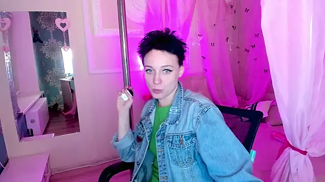 ErickaFetish's cam snapshot