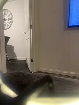 BootyQueenApril's cam snapshot