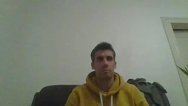 JulioIsHere4you live sex cam