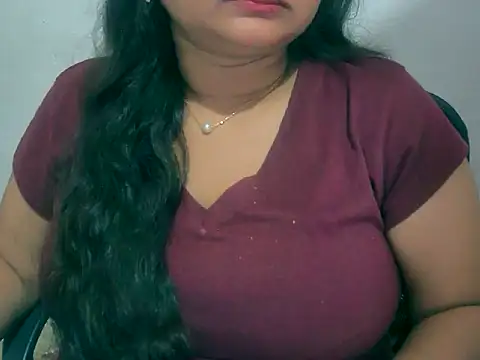 Saniya_K's cam snapshot