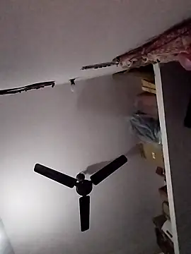 starnighcouple's cam snapshot