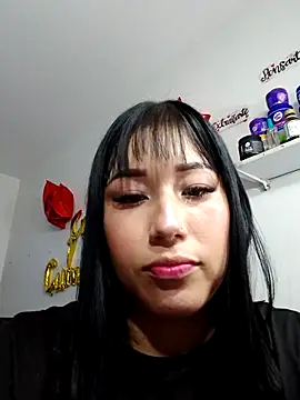 hot-shaved-baby's cam snapshot