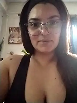 YouladyVidal's cam snapshot