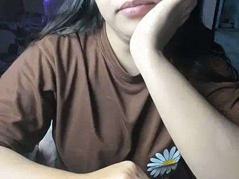 Divya68's cam snapshot