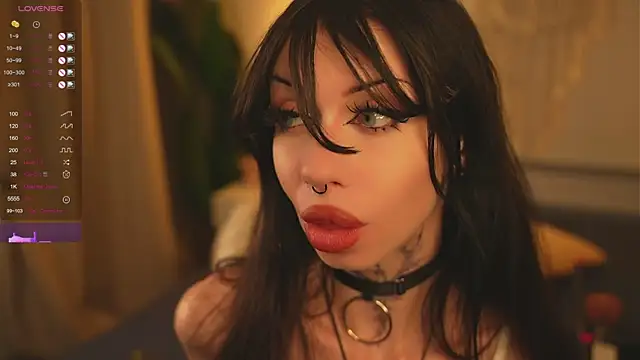 Devilsss_toy live sex cam