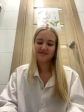 VanillaCakes's cam snapshot