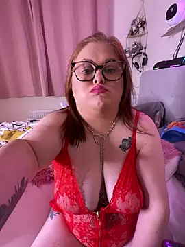 BrattyPrincess-x's cam snapshot