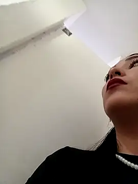 _Luna-1 live sex cam