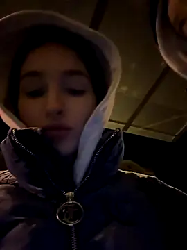 SnappyHappy's cam snapshot