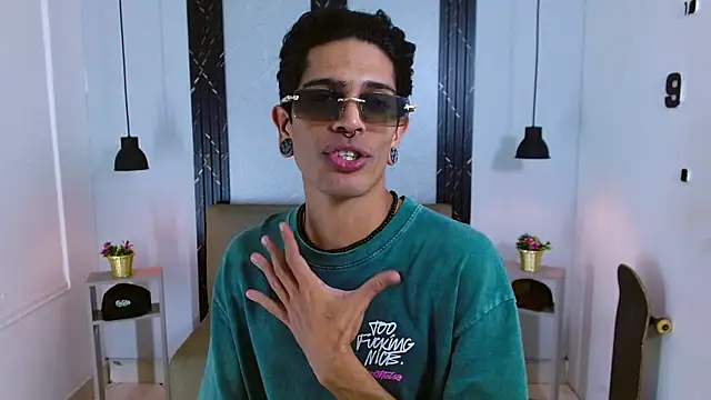 Franvill_Trato's cam snapshot