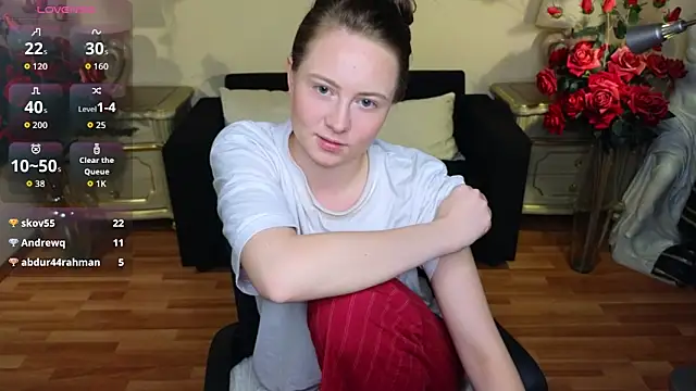 HolyBabyDoll live sex cam