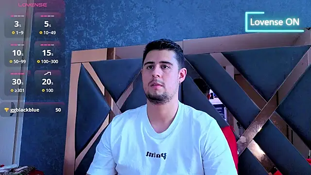 ryan_evanss live sex cam