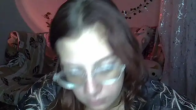 Lily_Ember live sex cam